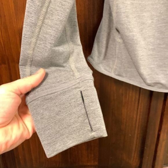 Nike Dri-Fit gray fitted sweatshirt size small - Picture 5 of 13